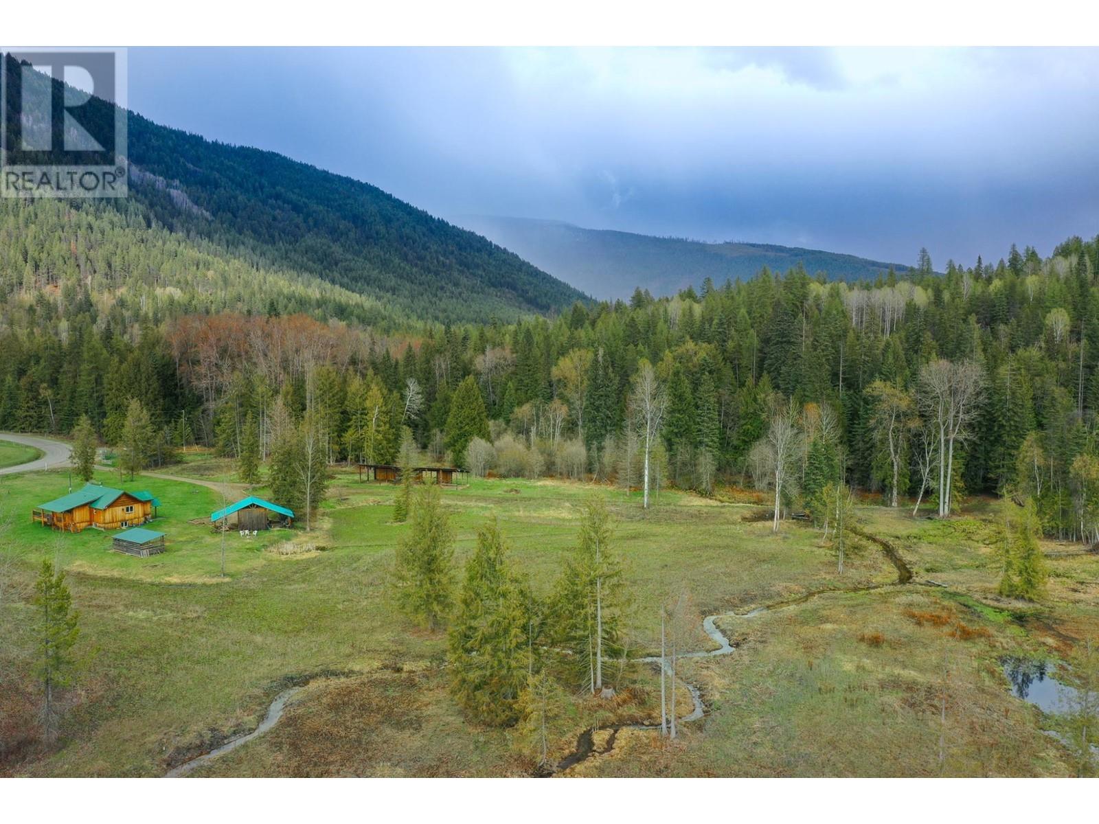 1097 LAKEVIEW ARROW CREEK Road, creston, British Columbia