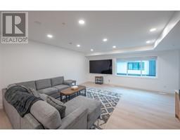 10615 ELLIOTT Street Unit# 105, summerland, British Columbia