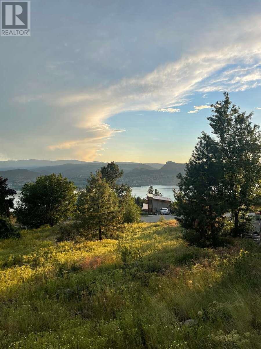 2730 NOYES Road, naramata, British Columbia