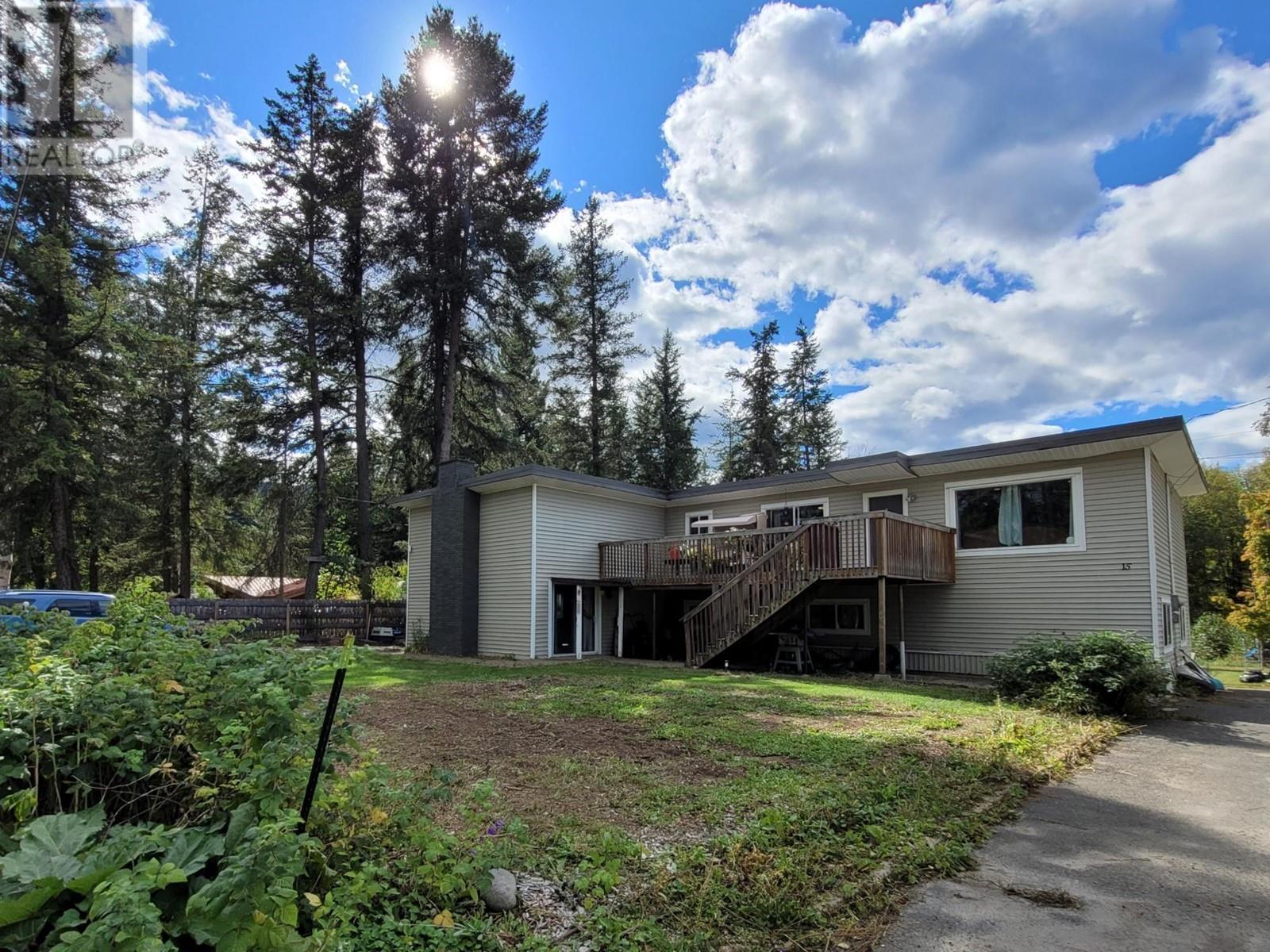 15 LODGE Drive, clearwater, British Columbia
