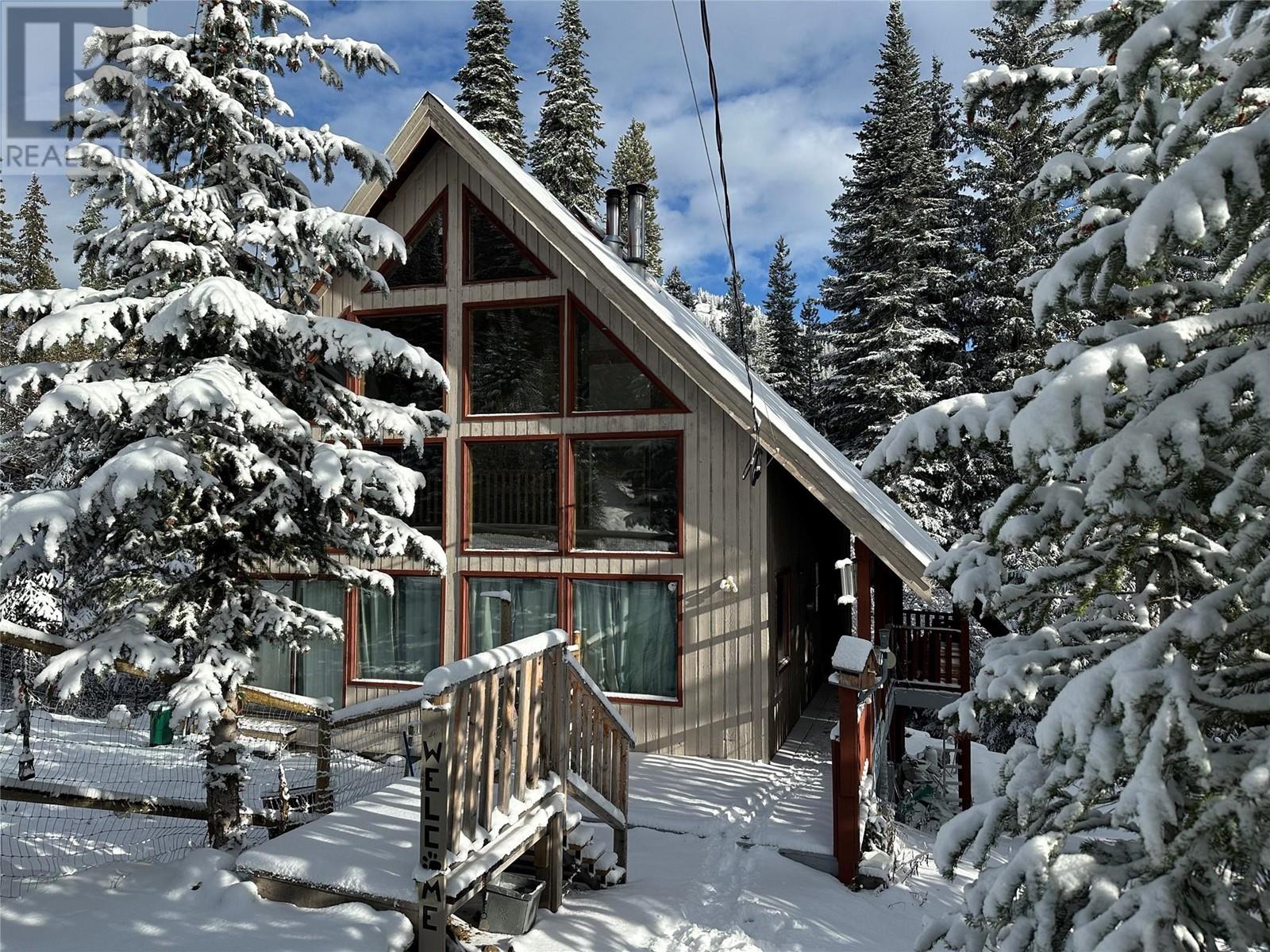 145 WHITETAIL Road, penticton, British Columbia