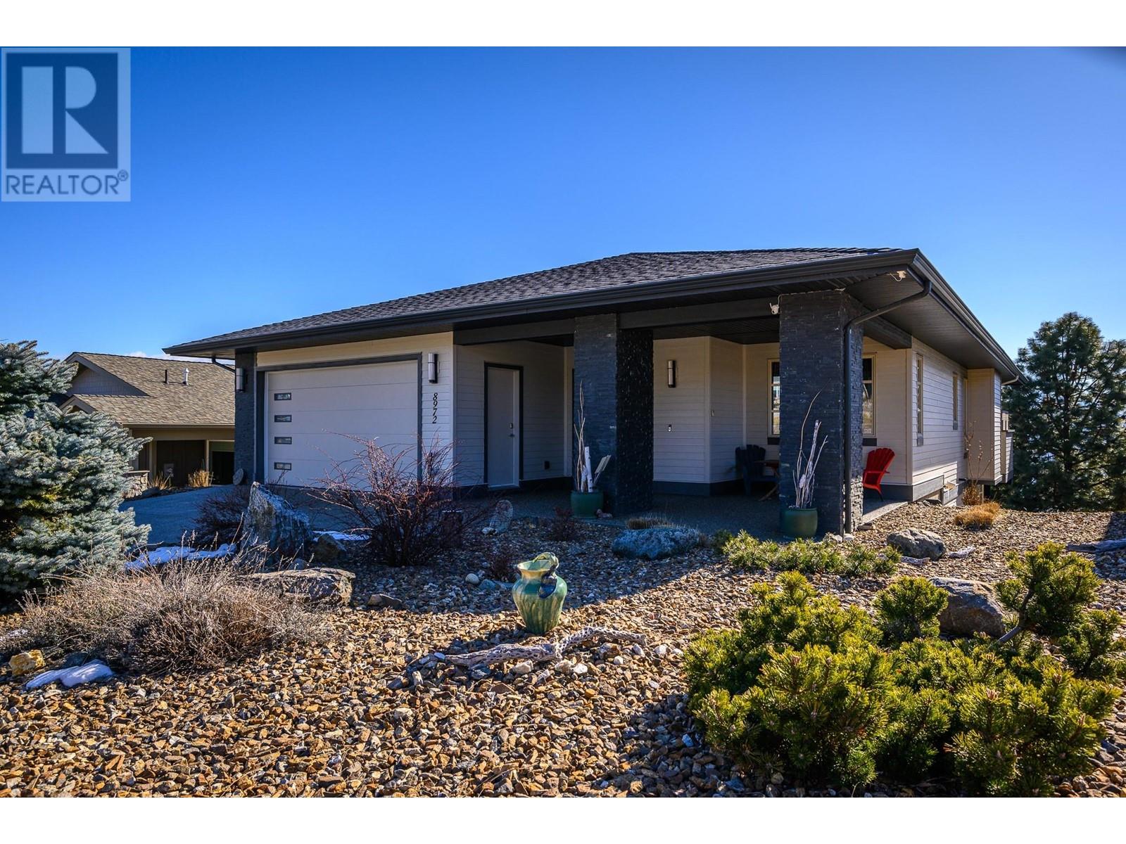 8972 Bayswater Place, vernon, British Columbia