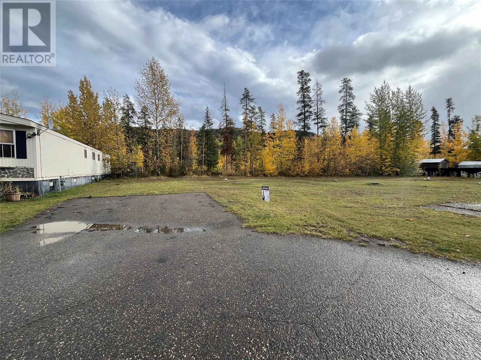 219/220 Steeprock Close, tumbler ridge, British Columbia