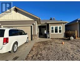 1532 117 Avenue, dawson creek, British Columbia