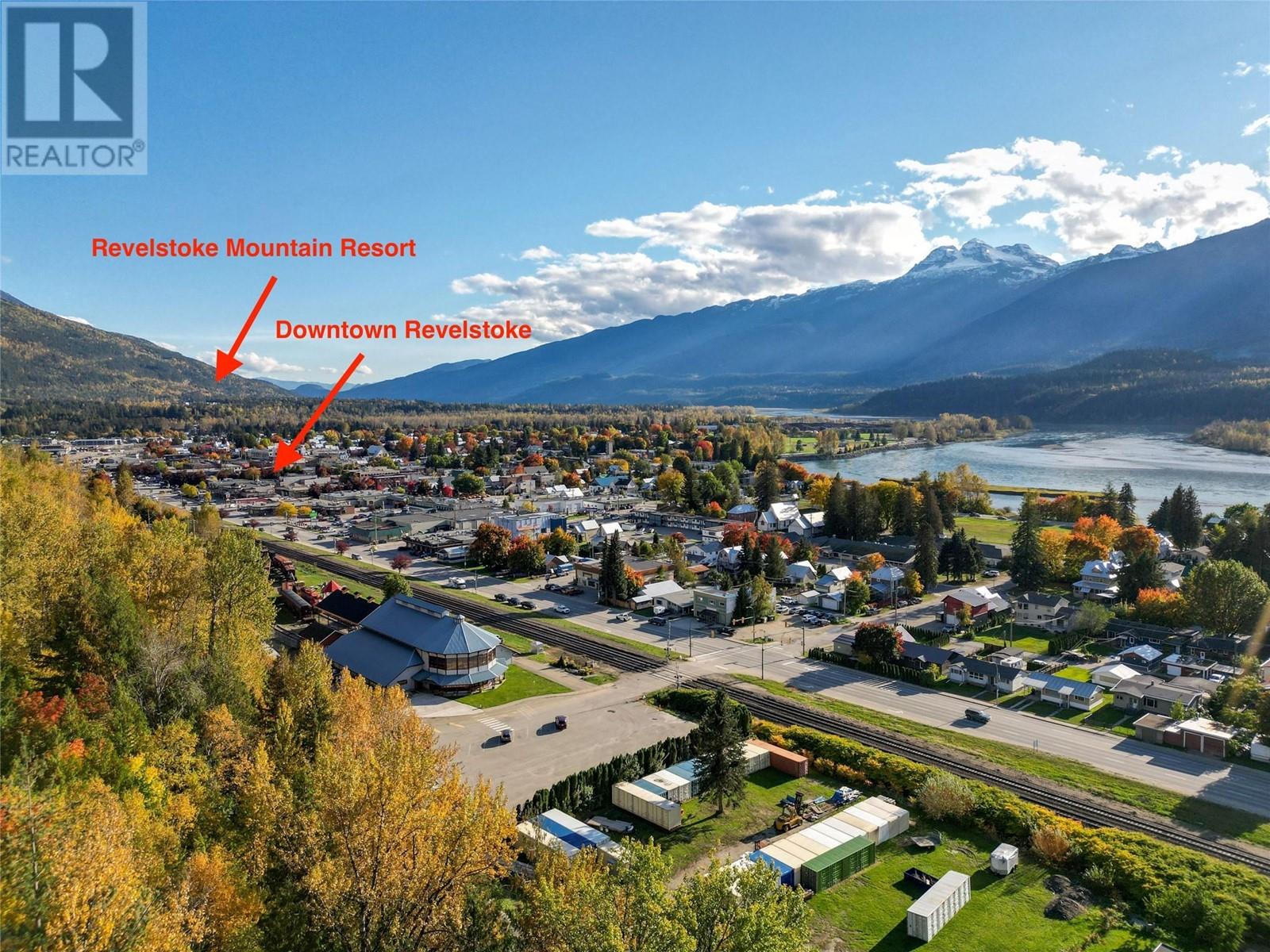 902 Farrell Road, revelstoke, British Columbia