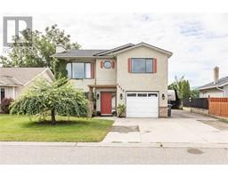 1415 Nelson Place, kelowna, British Columbia