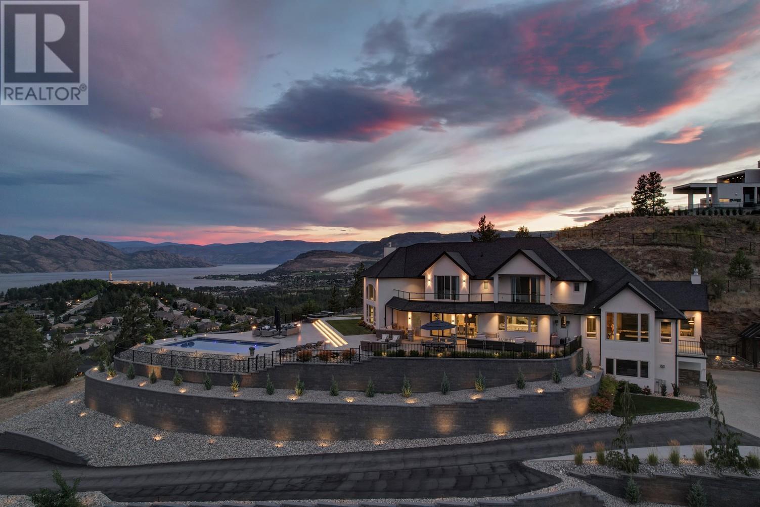 1520 Vineyard Drive, west kelowna, British Columbia