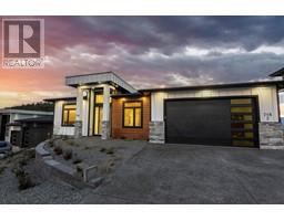718 Carnoustie Drive, kelowna, British Columbia