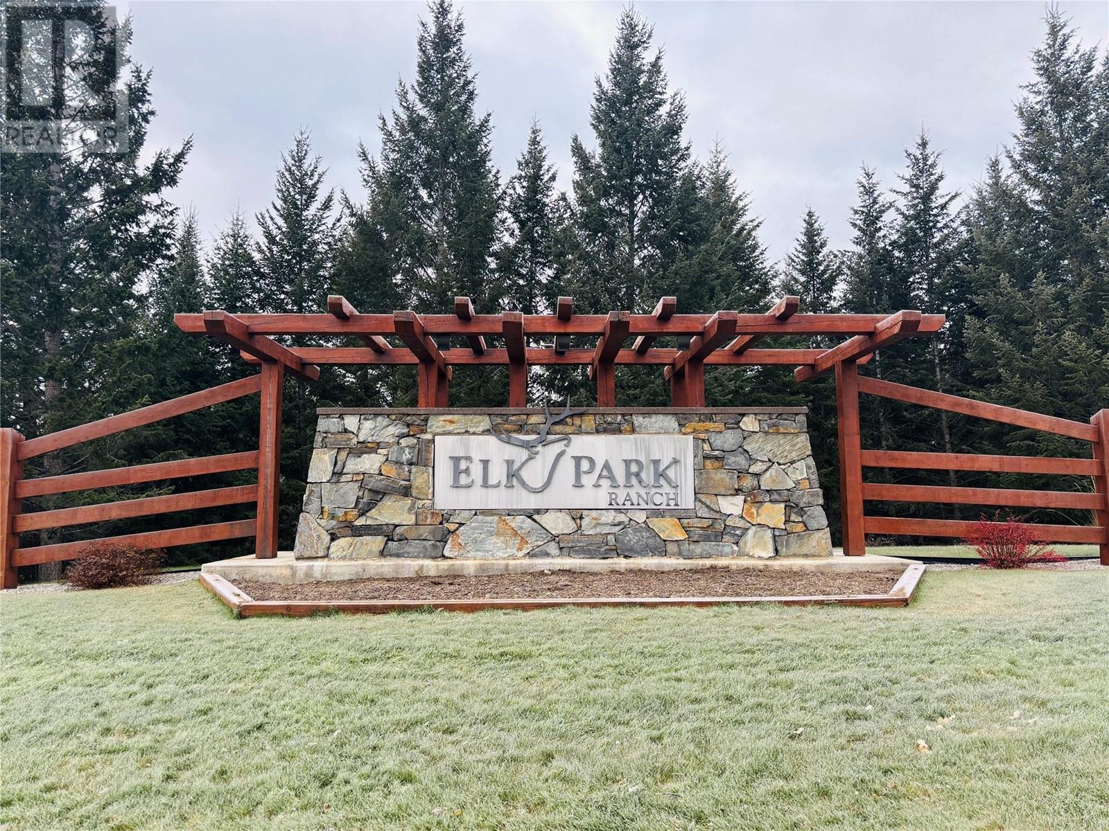 4915 SADDLEWOOD Lane, radium hot springs, British Columbia