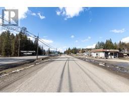 5755 Mellor Frontage Road, salmon arm, British Columbia