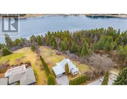 3601 3rd Avenue, castlegar, British Columbia