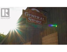 7904 Railway Avenue Avenue, procter, British Columbia