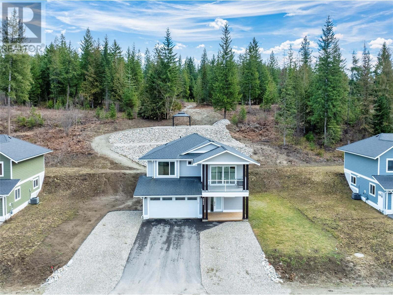 2868 Golf Course Drive, blind bay, British Columbia