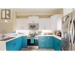 3996 Beach Avenue Unit# 205, peachland, British Columbia
