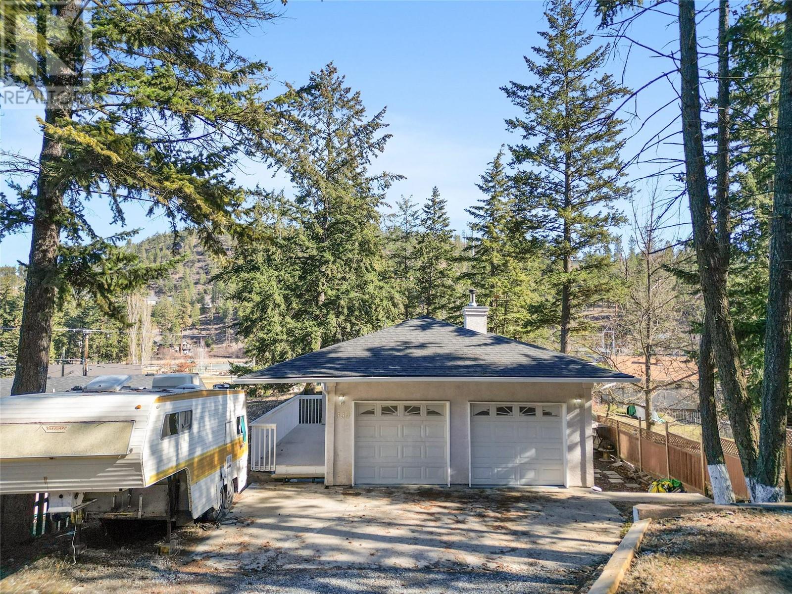 334 Clifton Road S, kelowna, British Columbia