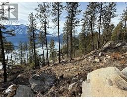 9779 3A Highway Lot# B, kuskanook, British Columbia