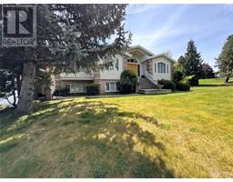2495 Crestview Road, west kelowna, British Columbia