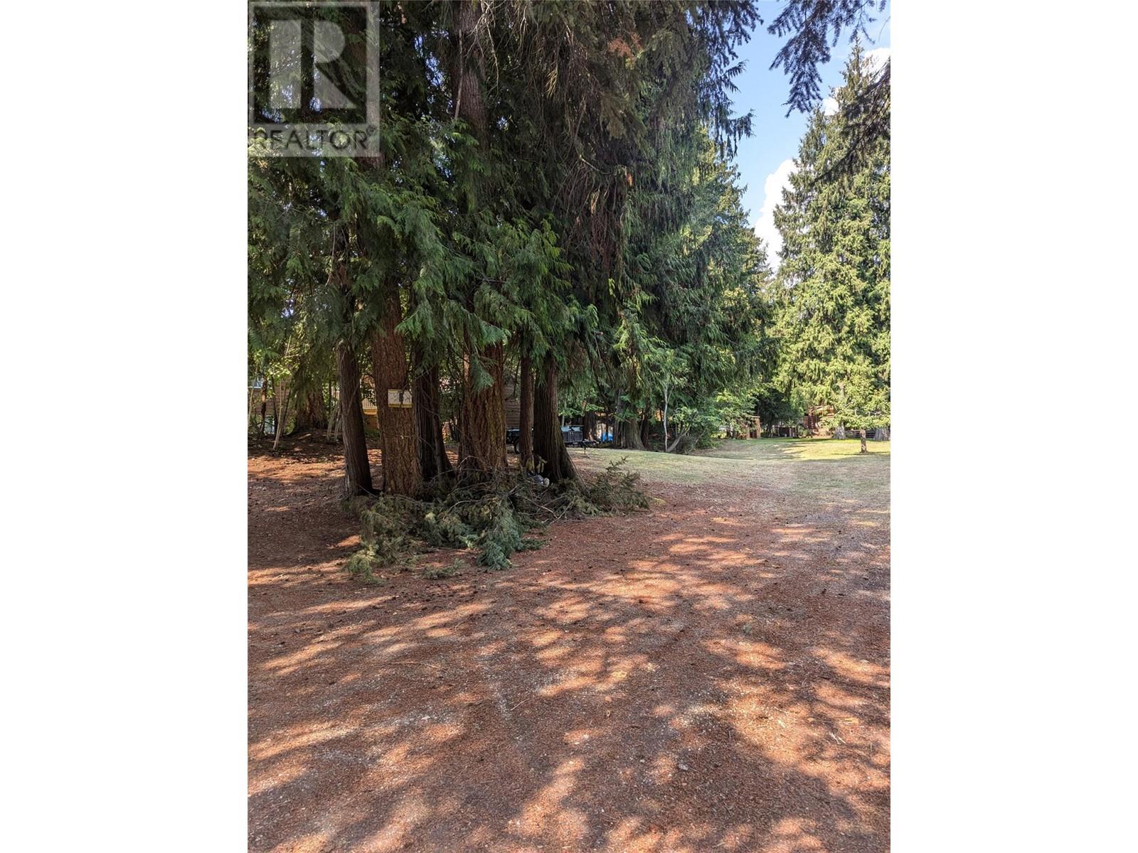 7143 Fransen Road, magna bay, British Columbia