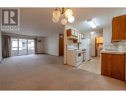 284 YORKTON Avenue Unit# 404, penticton, British Columbia