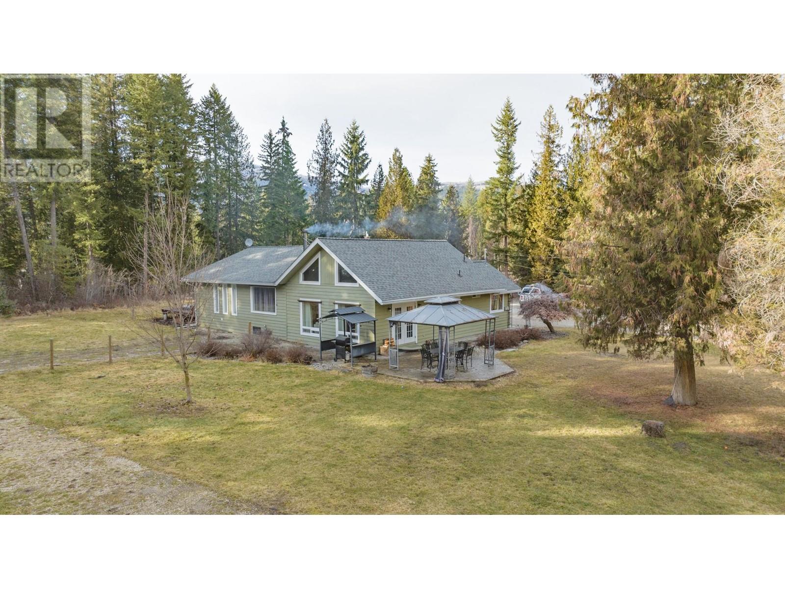 1236 Mabel Lake Road, lumby, British Columbia
