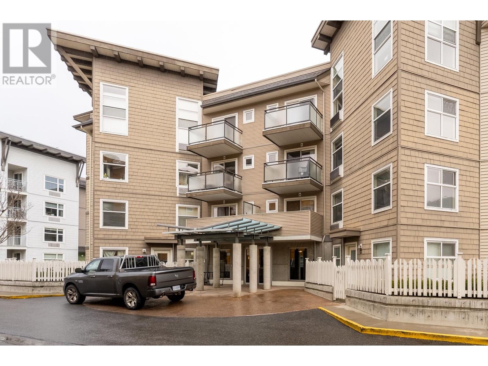 533 Yates Road Unit# 405, kelowna, British Columbia