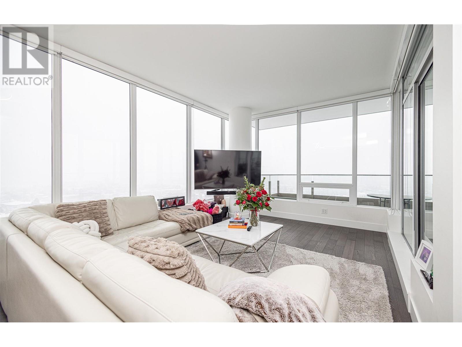 1181 Sunset Drive Unit# 1902, kelowna, British Columbia