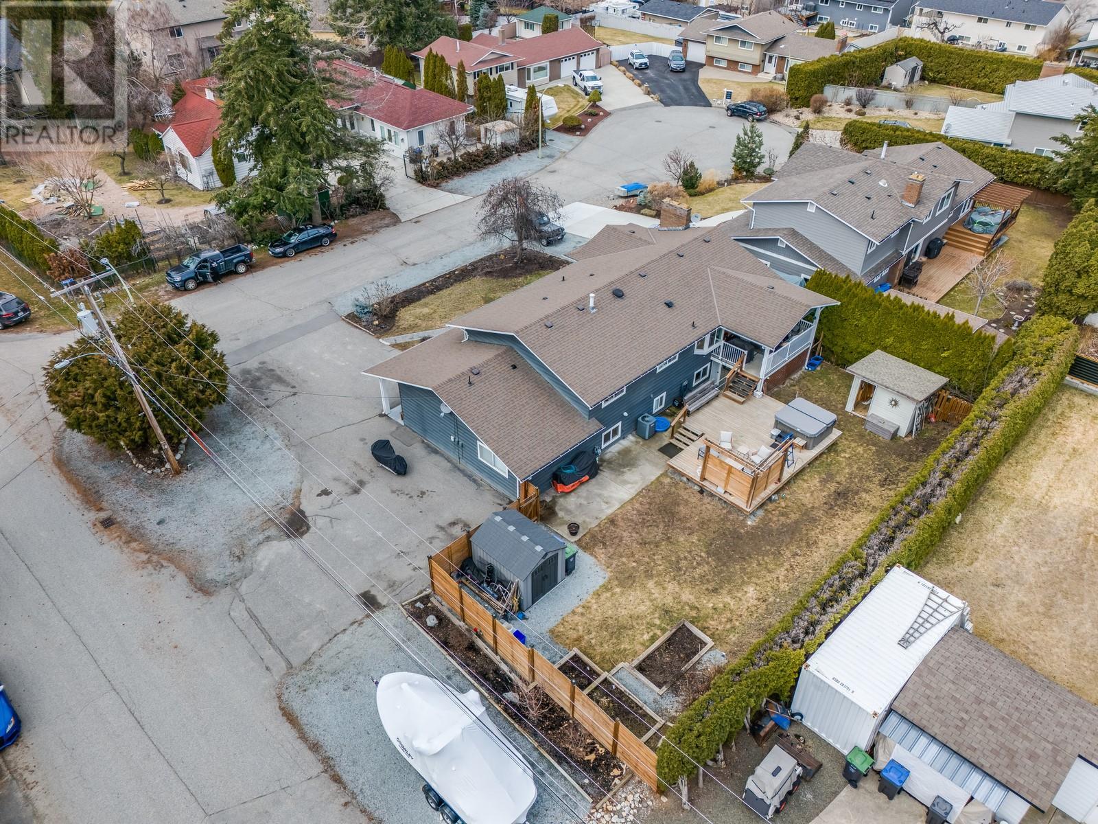 884 Roma Court, kelowna, British Columbia
