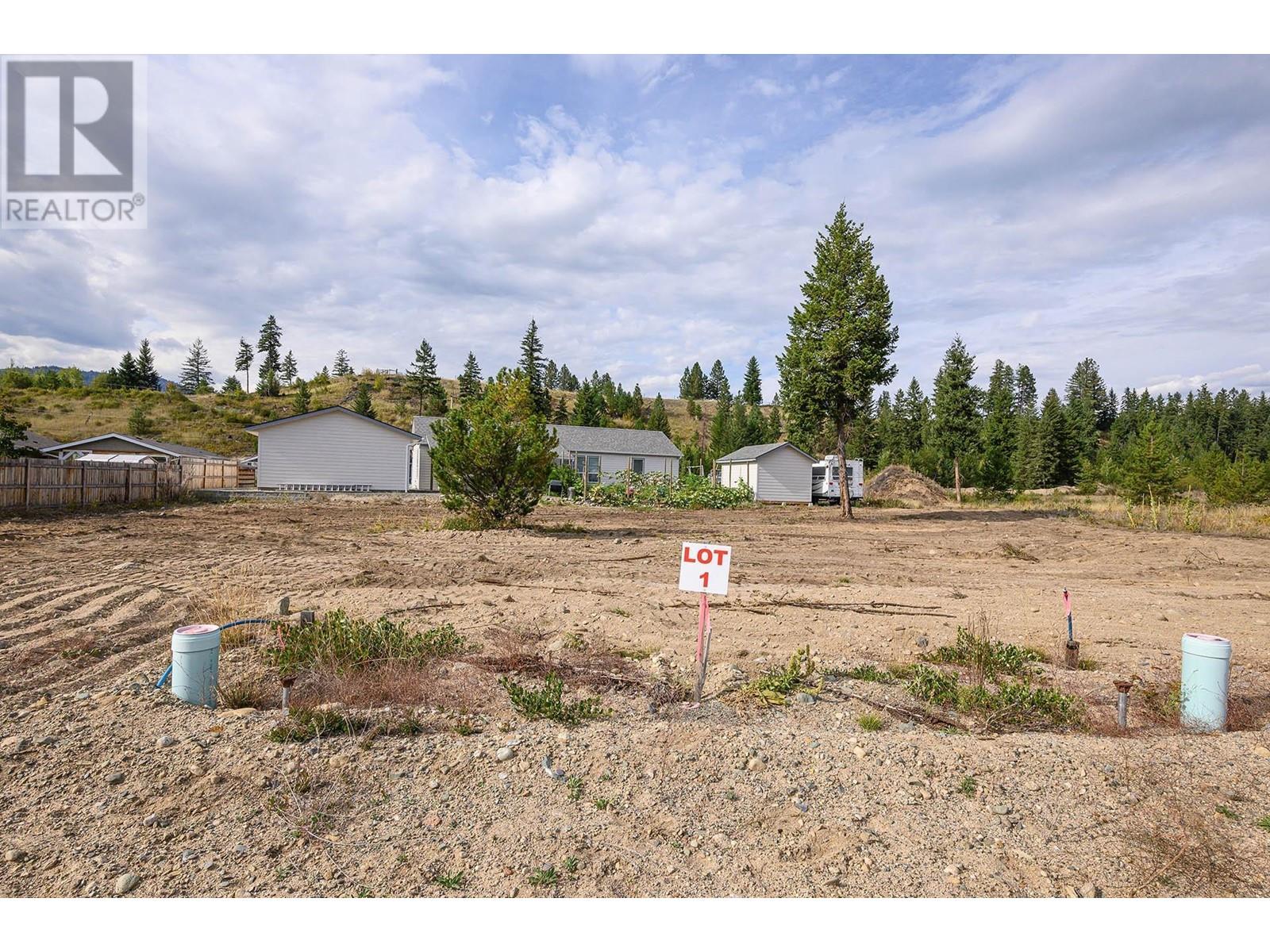 465 CLARY Road, barriere, British Columbia