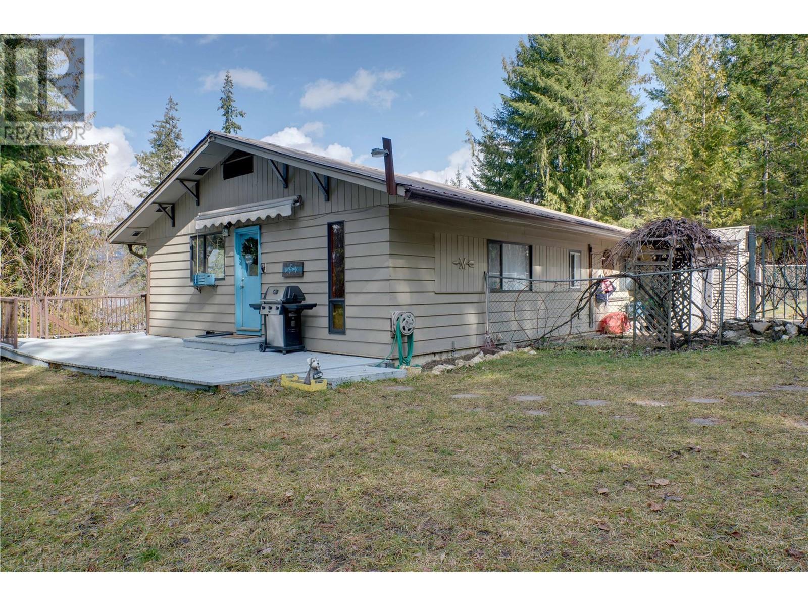 4265 Eagle Bay Road, eagle bay, British Columbia