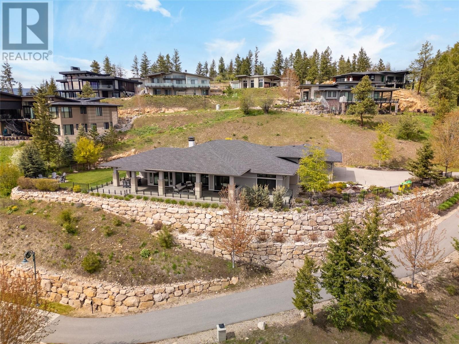 689 Birdie Lake Place, vernon, British Columbia