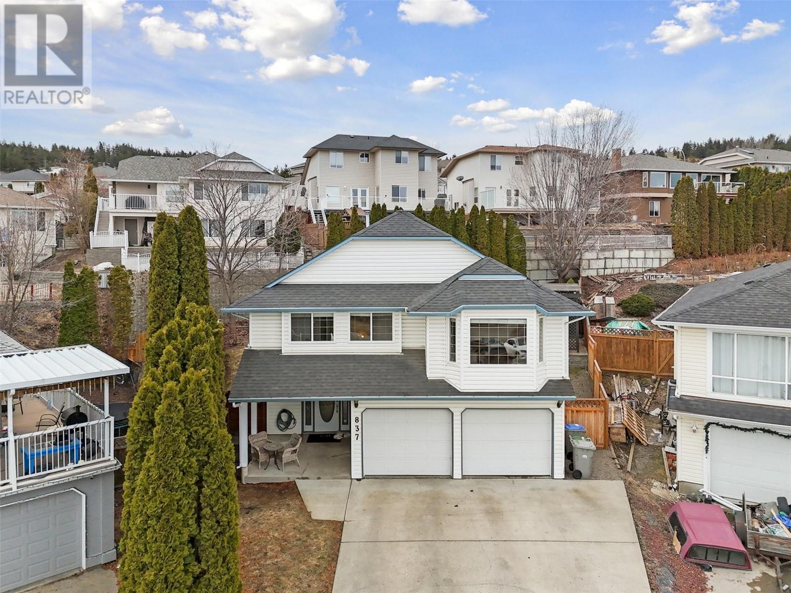 837 DUNROBIN Drive, kamloops, British Columbia