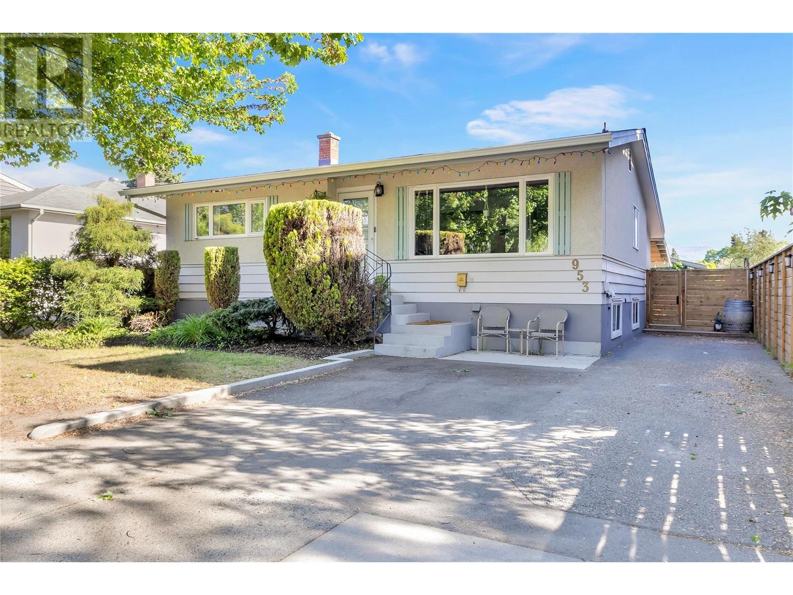 953 Borden Avenue, kelowna, British Columbia