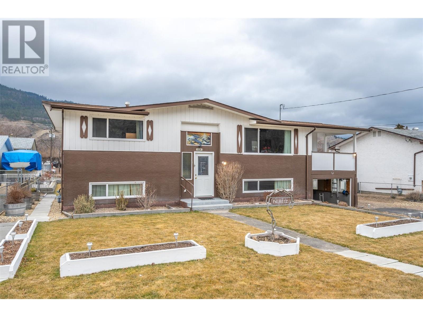 824 Birch Street, okanagan falls, British Columbia