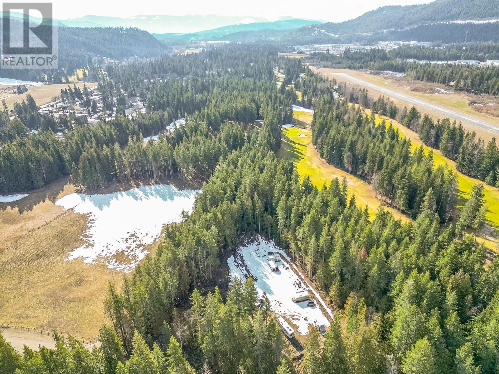 5230 20 Avenue SE, salmon arm, British Columbia