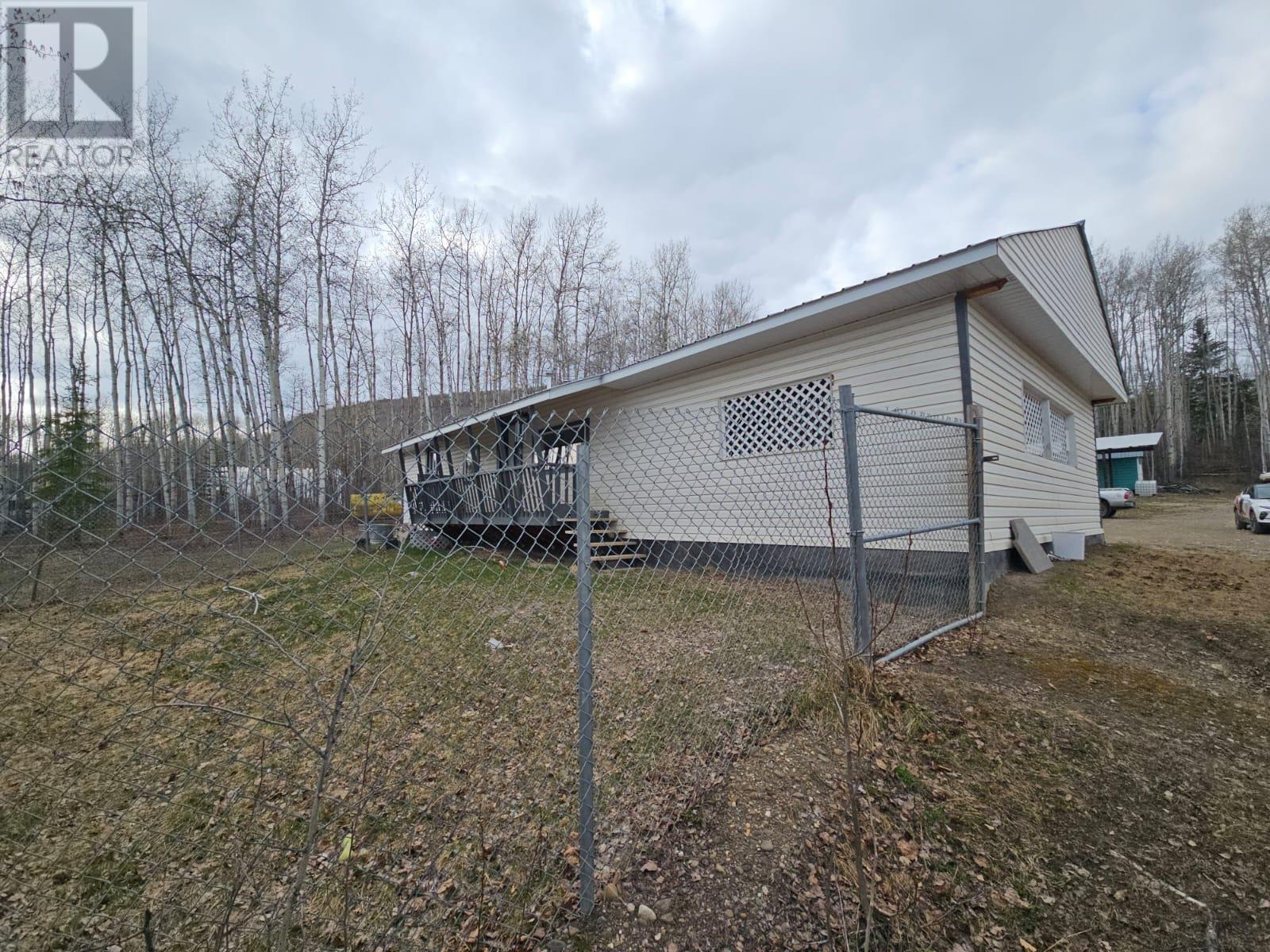 6016 Westall Sub, chetwynd, British Columbia