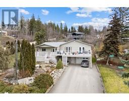 2580 21 Street NE, salmon arm, British Columbia