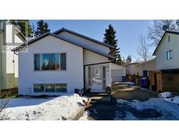 20 Dawson Place, tumbler ridge, British Columbia