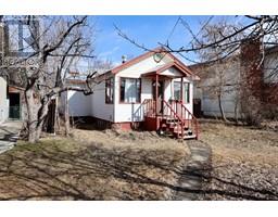 919 10th Street, golden, British Columbia