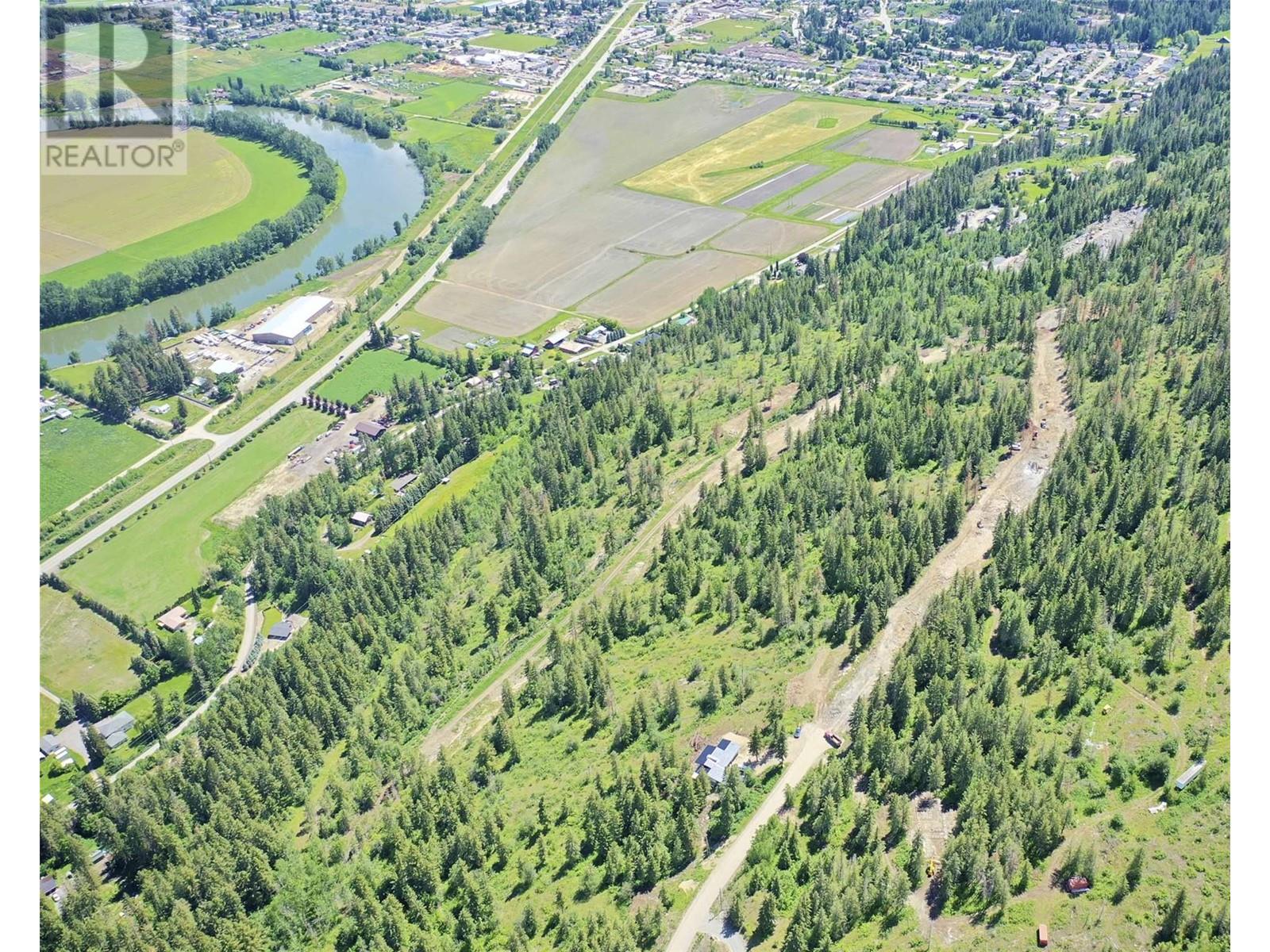 345 Oxbow Place, enderby, British Columbia