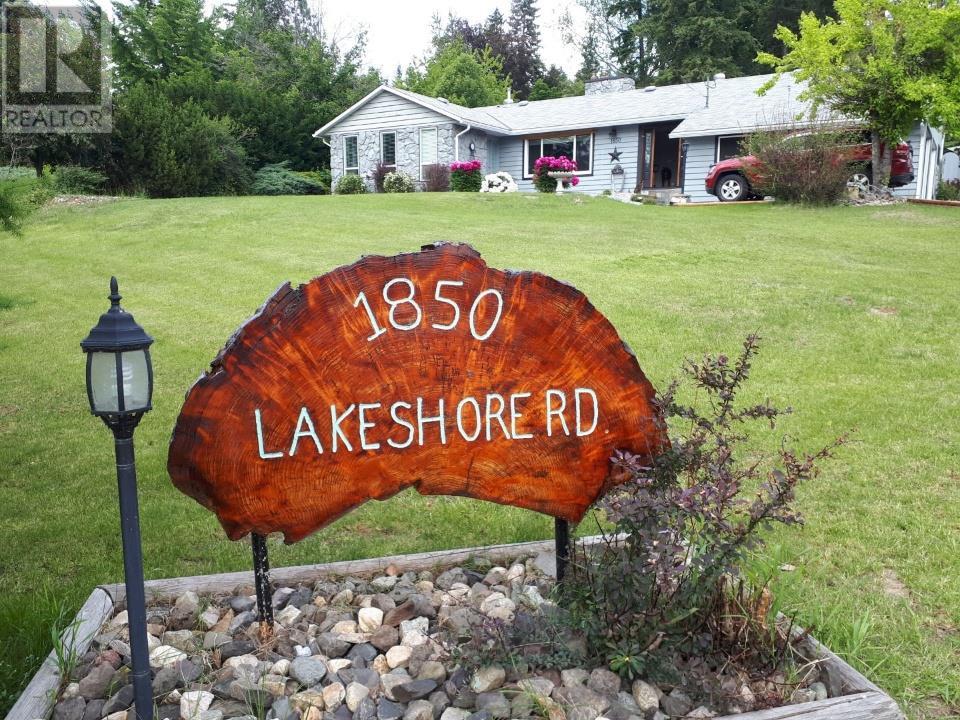1850 Lakeshore Road, salmon arm, British Columbia