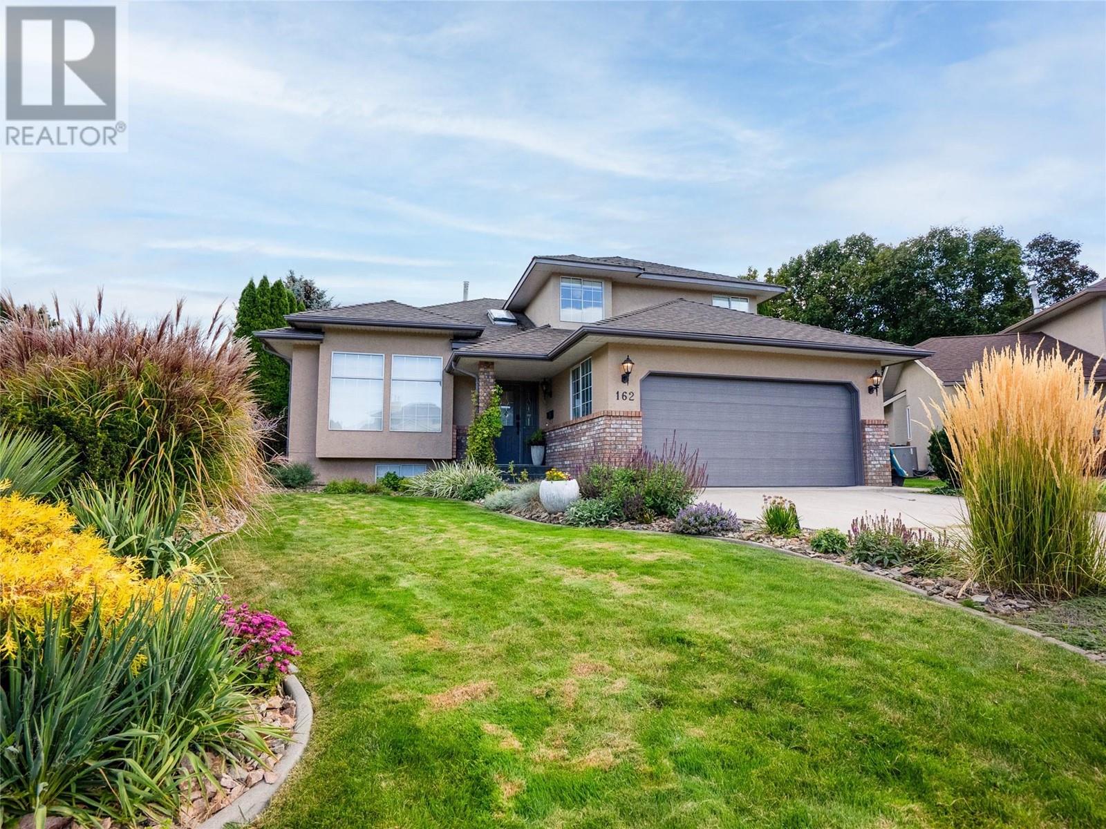 162 Uplands Place, penticton, British Columbia