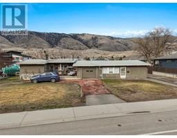 2556 / 2558 Valleyview Drive, kamloops, British Columbia