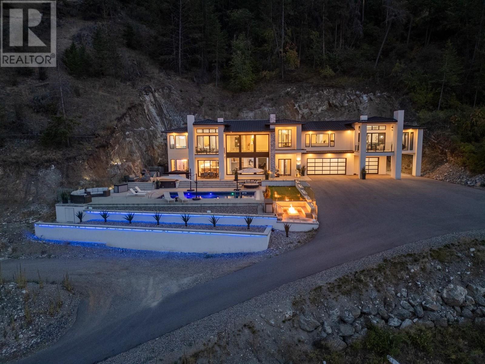 112 Sunset Boulevard, vernon, British Columbia