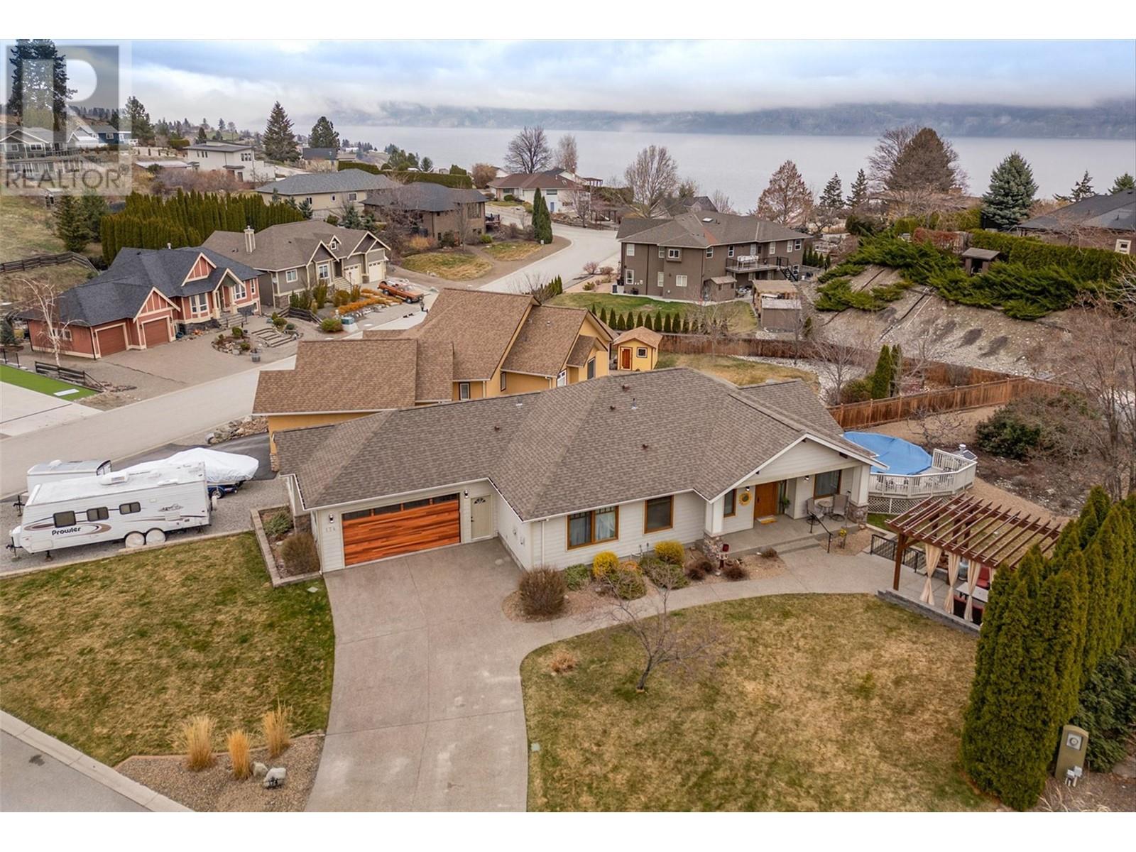 174 Jewell Place, summerland, British Columbia