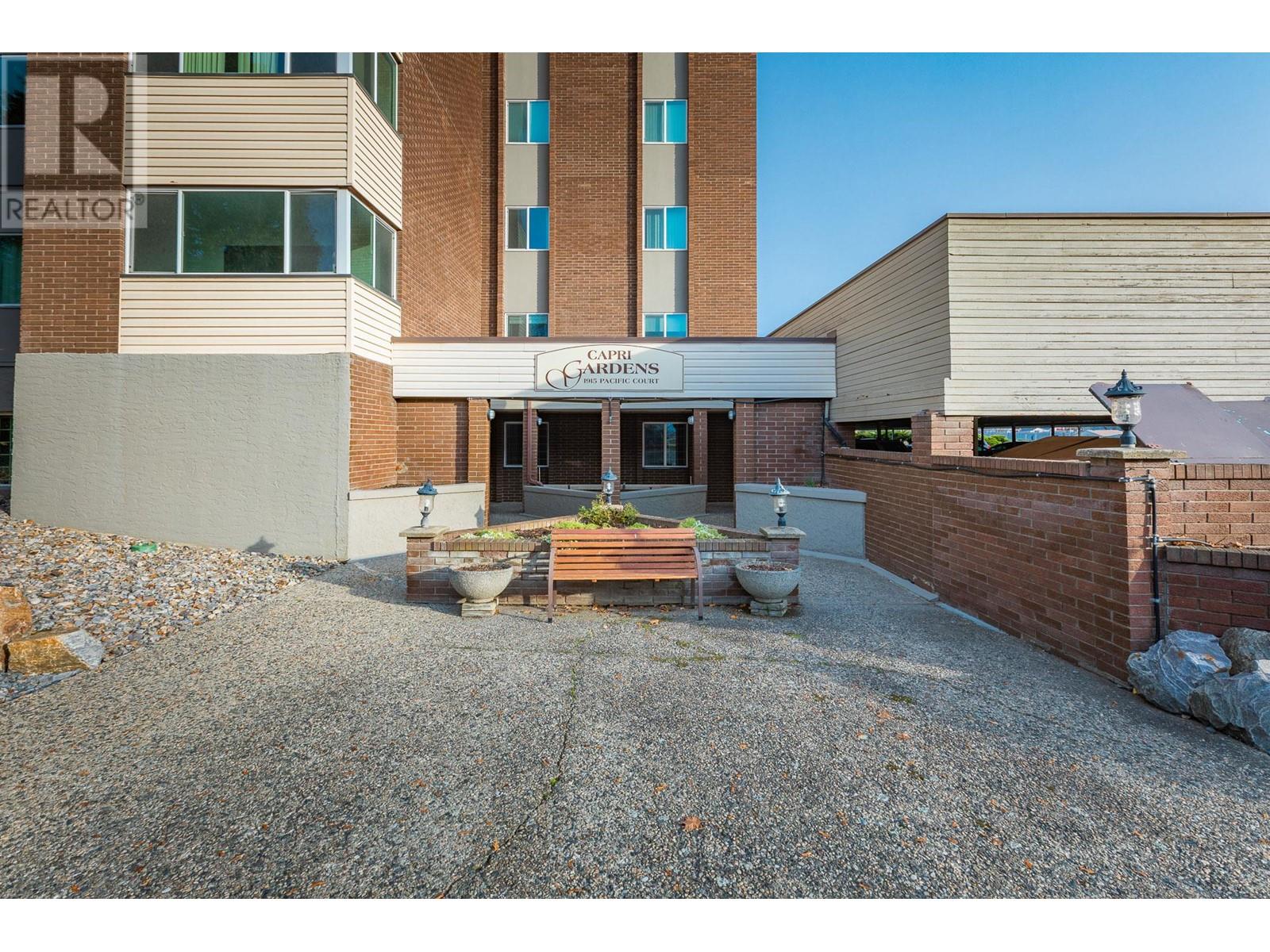 1915 Pacific Court Unit# 304, kelowna, British Columbia
