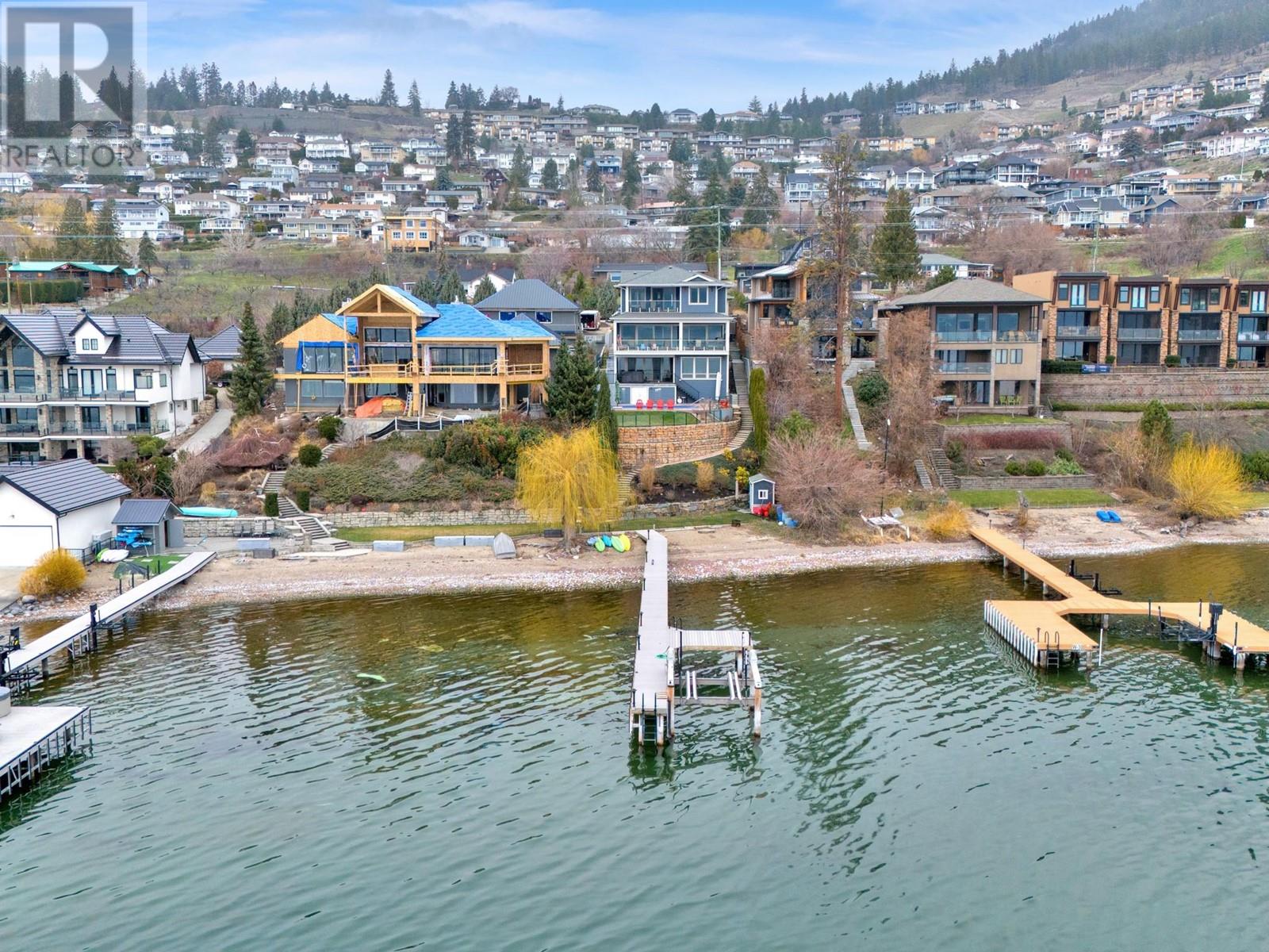 5251 Buchanan Road, peachland, British Columbia