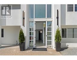 2340 Thacker Drive, west kelowna, British Columbia
