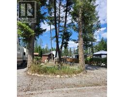 4868 RIVERVIEW Drive Unit# 138, edgewater, British Columbia