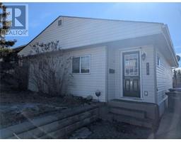 713 99 Avenue, dawson creek, British Columbia