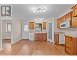 781 2 Street SE Unit# 203, salmon arm, British Columbia